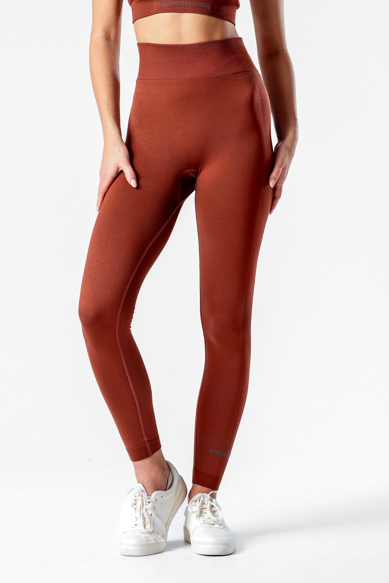 Legginsy bezszwowe PUSH UP PRO kasztanowe Georgia