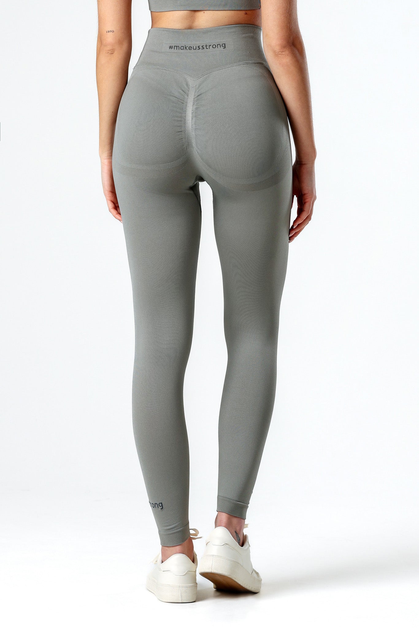 Legginsy bezszwowe PUSH UP PRO szare Georgia