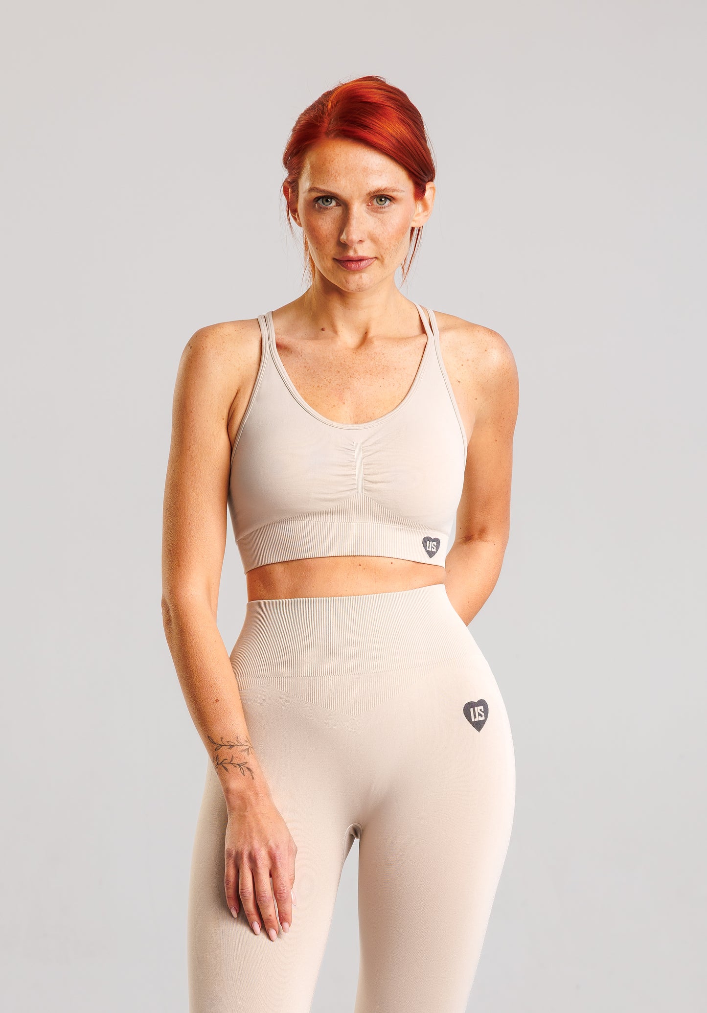 Biustonosz bezszwowy podkreślający plecy cream Savannah