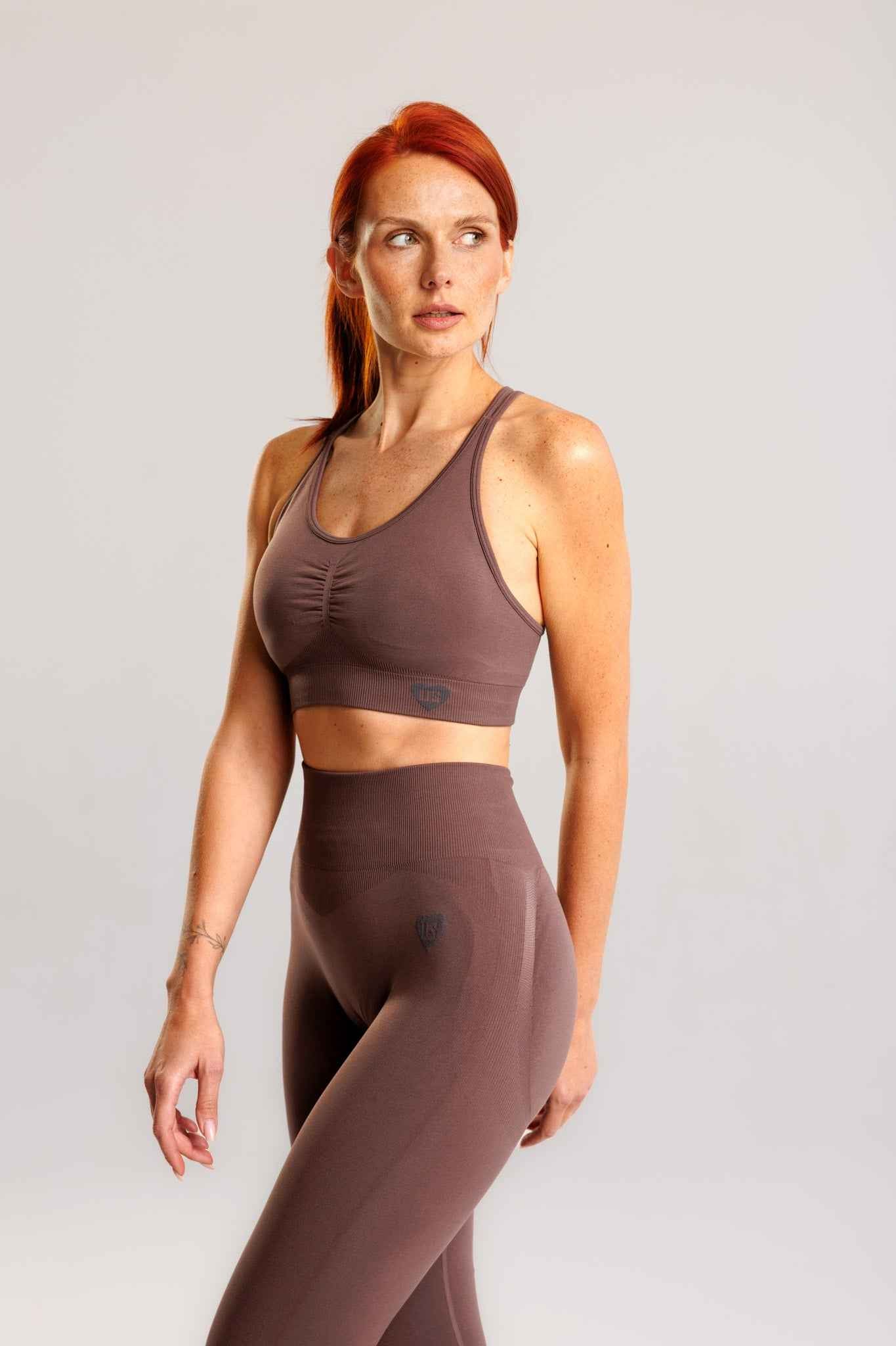 Legginsy bezszwowe PUSH UP V SHAPE stalowy brąz - Savannah