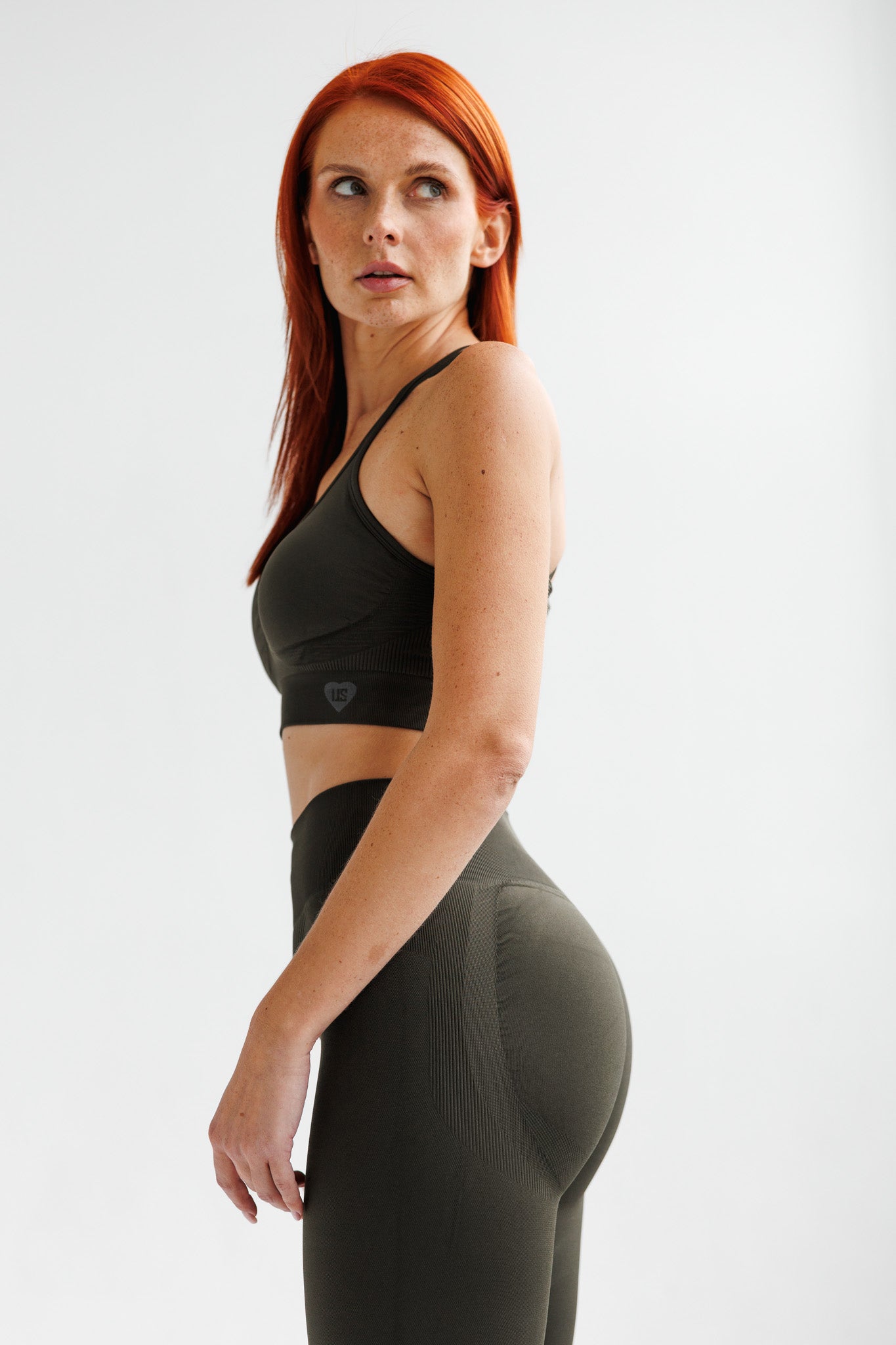 Biustonosz bezszwowy odkryte plecy forest green Nevada