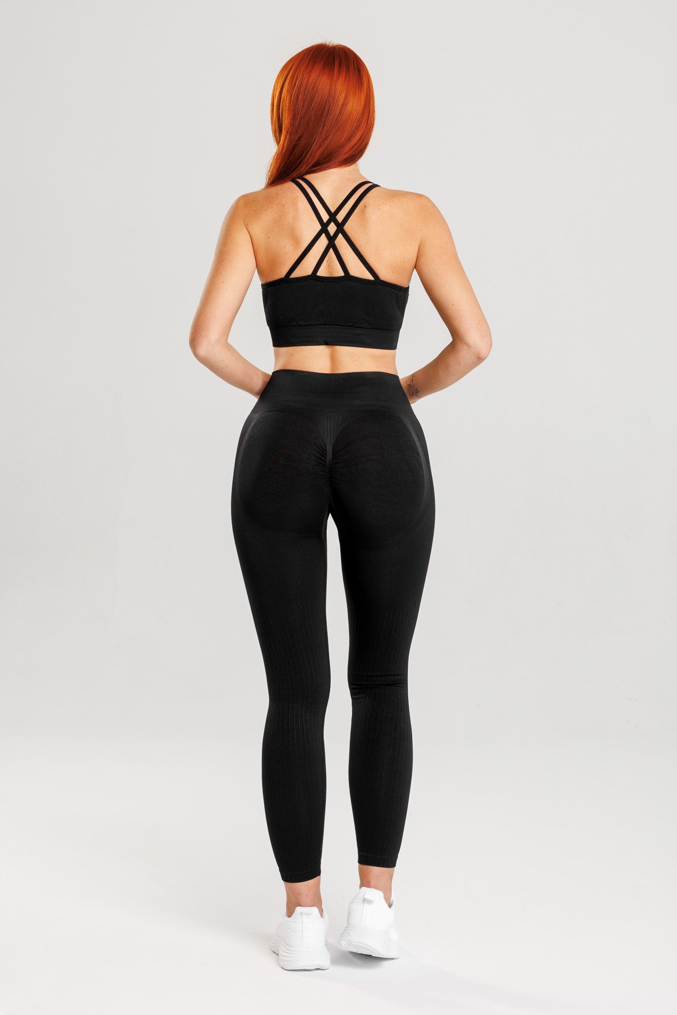 Legginsy bezszwowe PUSH UP PRO II czarne Nevada