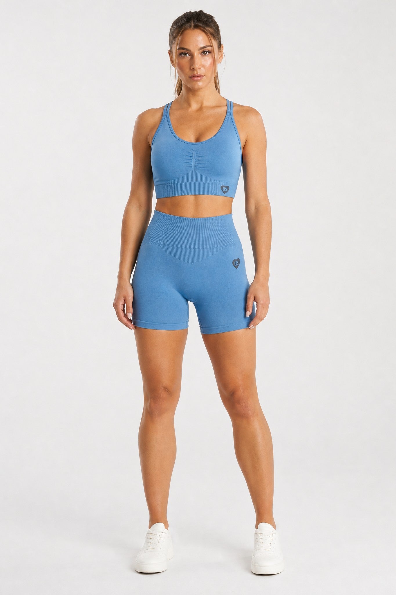Szorty bezszwowe PUSH UP V SHAPE lazurowe Savannah