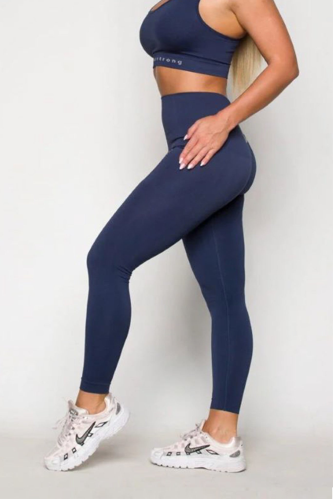 Legginsy bezszwowe kompresyjne granatowe Los Angeles