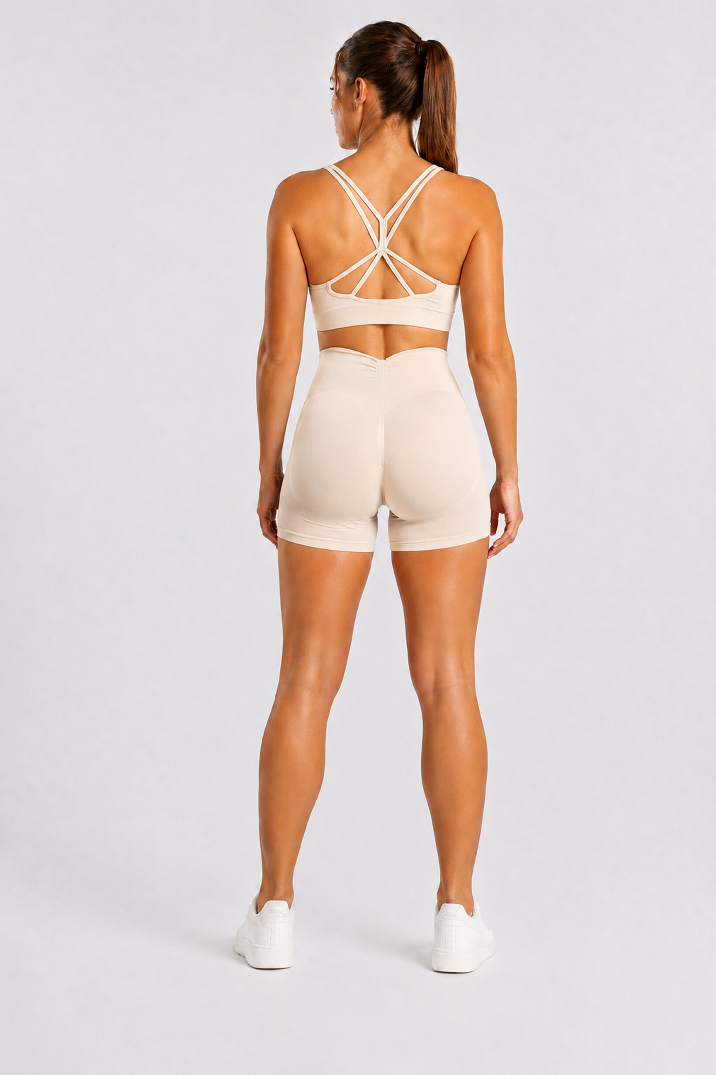 Szorty bezszwowe PUSH UP V SHAPE cream Savannah