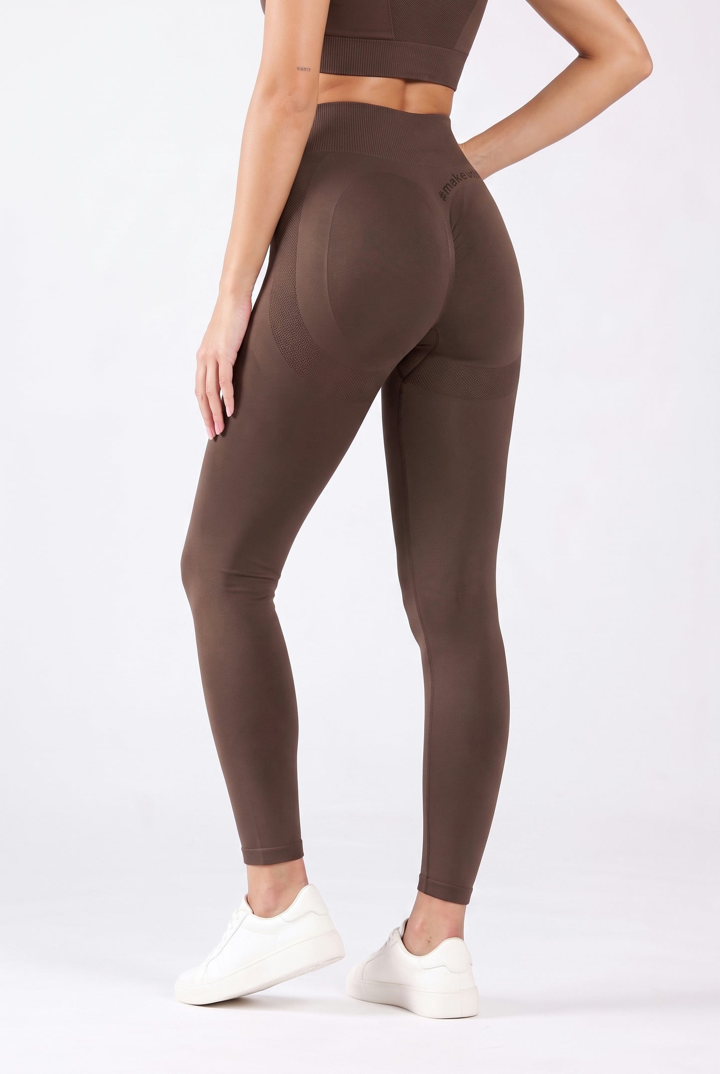 Legginsy bezszwowe PUSH UP czekoladowe - Florence