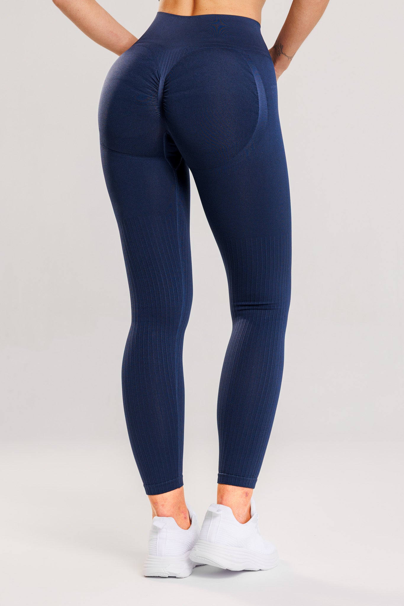 Legginsy bezszwowe PUSH UP PRO II granatowe Nevada