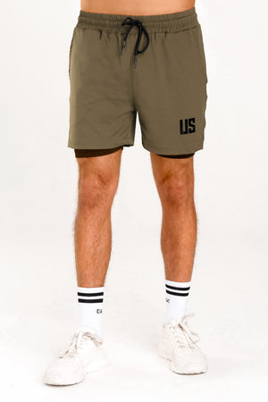 Spodenki treningowe 2w1 desert khaki Camp Hill