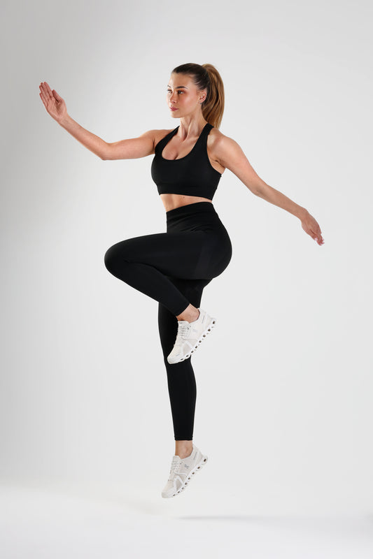 Zestaw bezszwowy sportowy top + legginsy PUSH UP czarny Florence