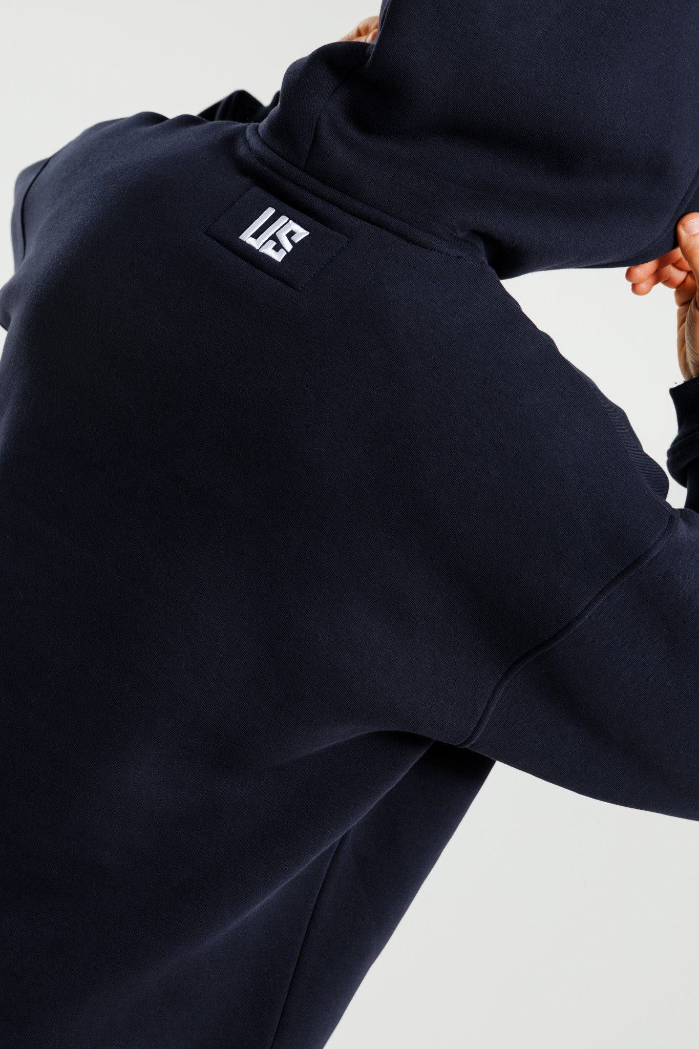 Męska bluza dresowa z kapturem ocieplana granatowa Hudson