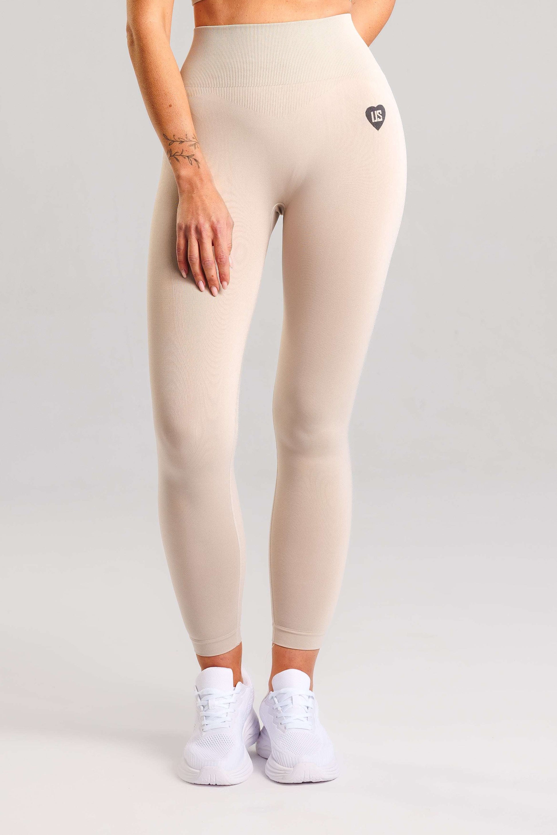 Legginsy damskie bezszwowe PUSH UP V SHAPE cream - Savannah