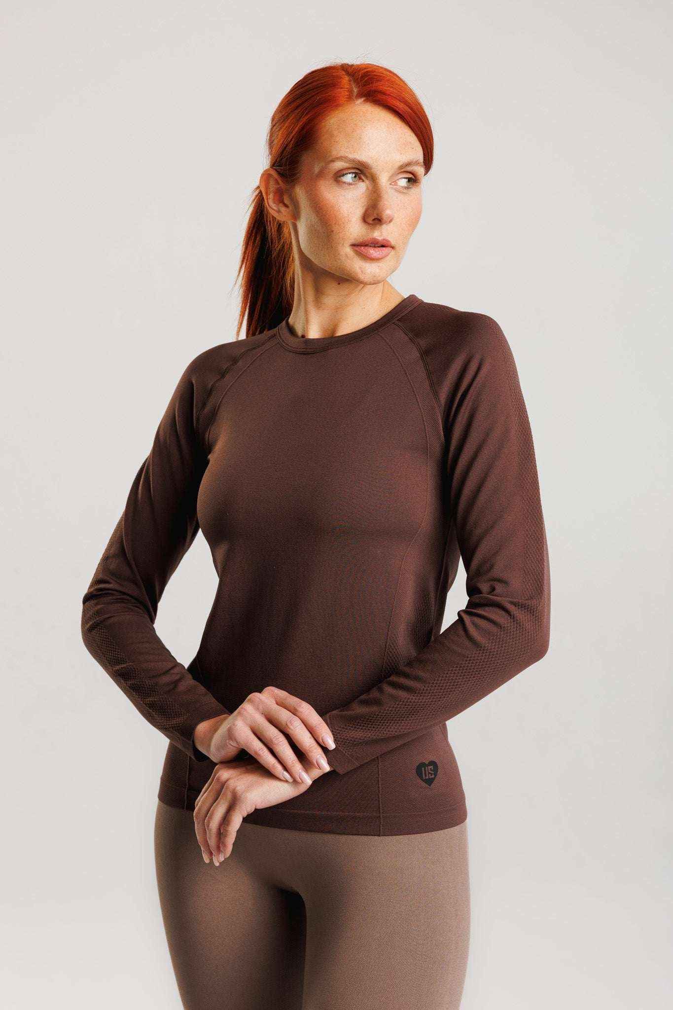 Longsleeve damski bezszwowy techniczny PRO brązowy - Dakota