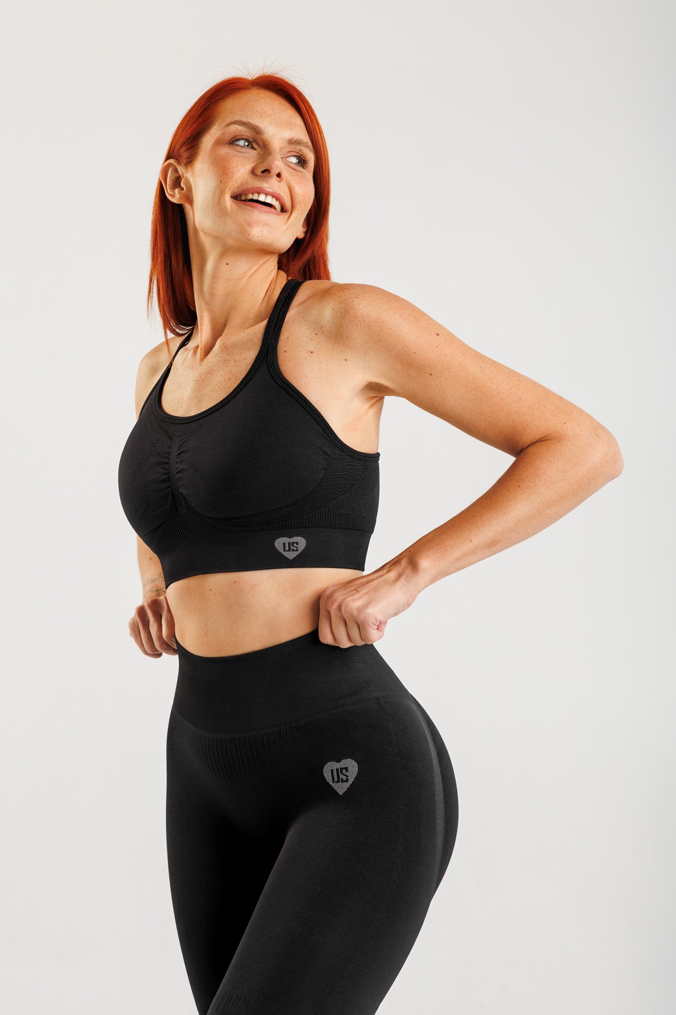 Legginsy bezszwowe PUSH UP PRO II czarne Nevada