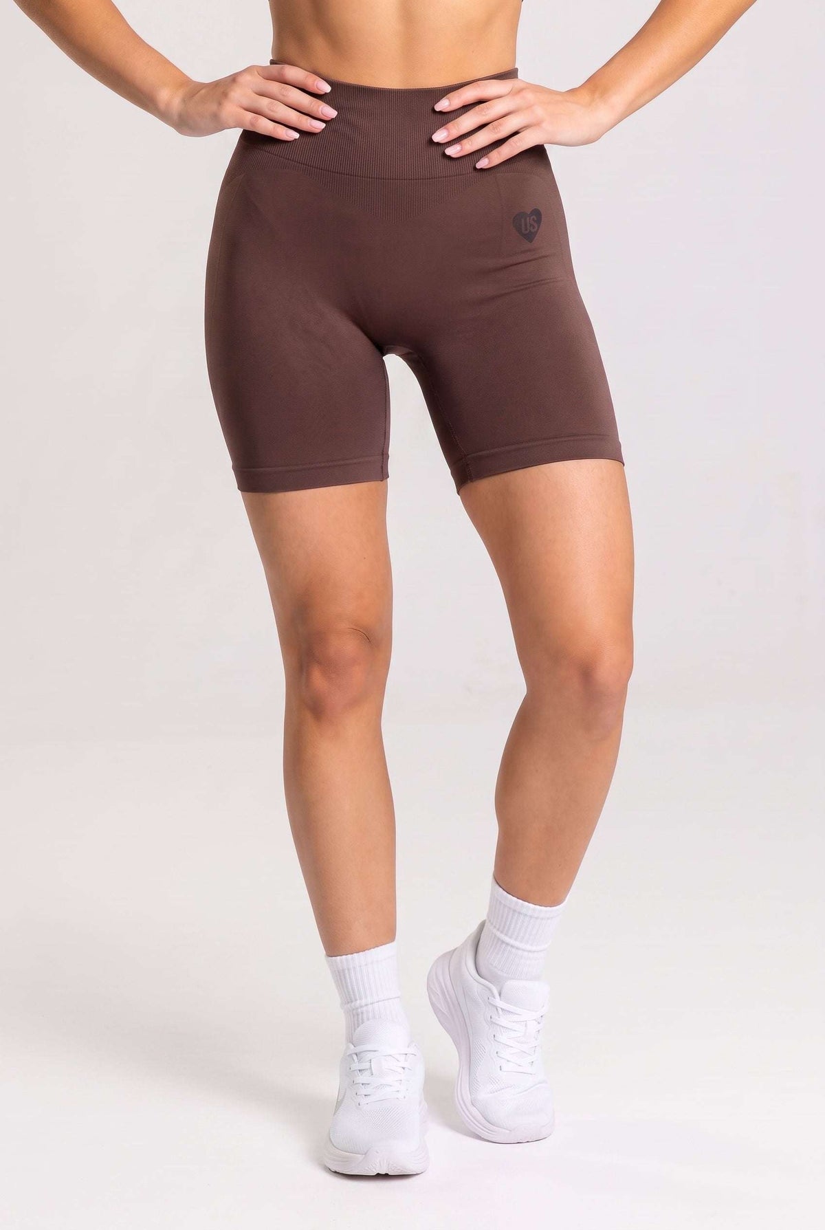 Szorty damskie bezszwowe PUSH UP V SHAPE espresso - Savannah