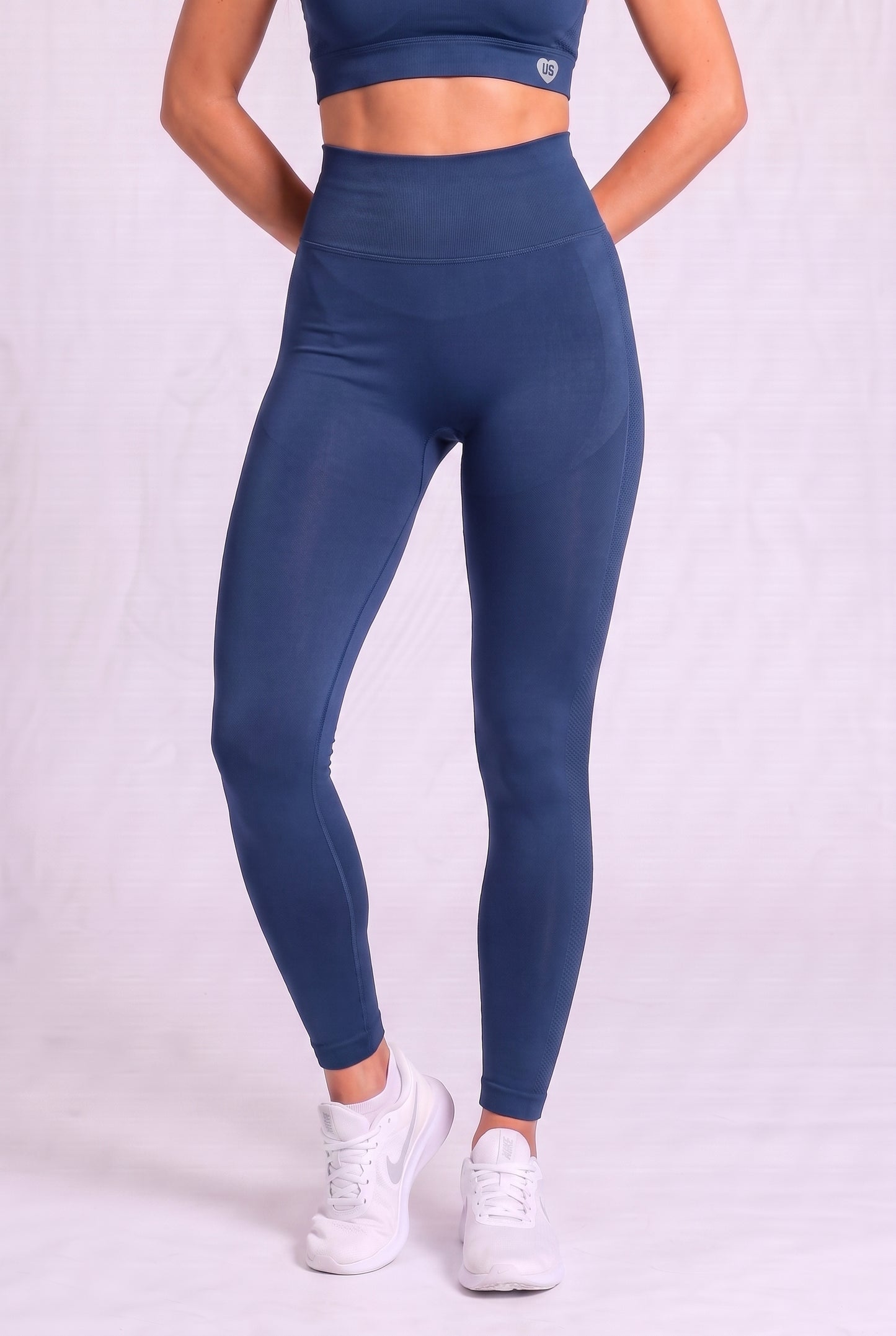 Legginsy bezszwowe PUSH UP PRO granatowe Georgia 2.0