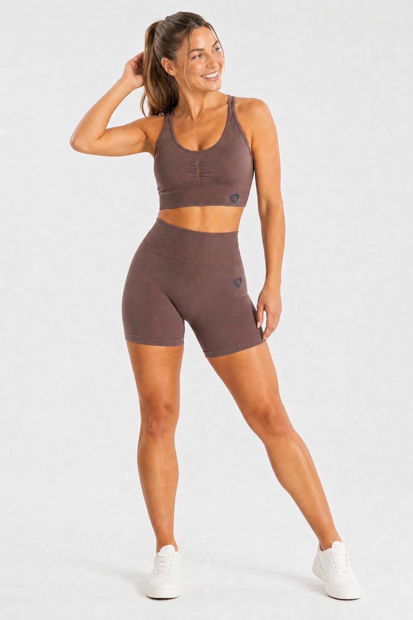 Szorty bezszwowe PUSH UP V SHAPE stalowy brąz Savannah