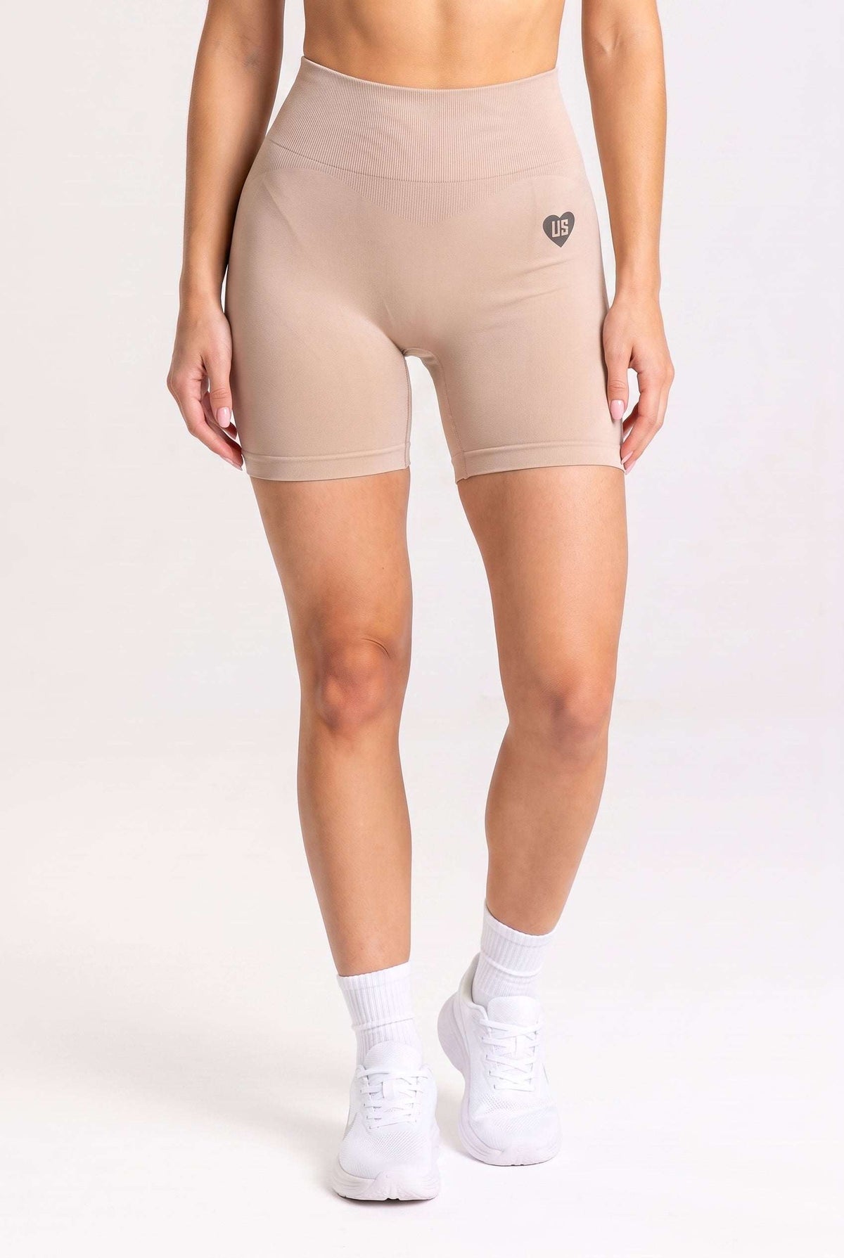 Szorty damskie bezszwowe PUSH UP V SHAPE cream - Savannah